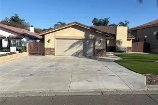23295 Continental Dr, Canyon Lake, CA 92587 - Photo 8