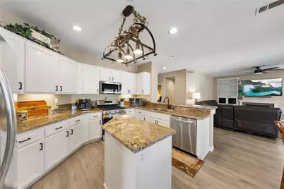 32793 Canyon Crest Street, Wildomar, CA 92595 - Photo 10
