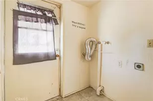 28410 E Worcester Rd, Sun City, CA 92586 - Photo 12