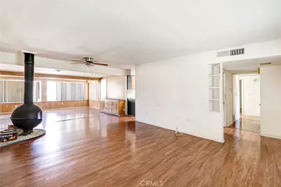 28410 E Worcester Road, Sun City, CA 92586 - Photo 2