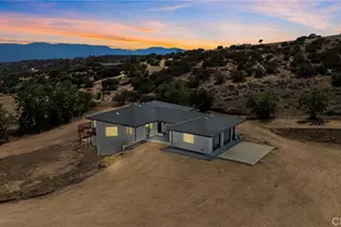 40585 Lakeshore Blvd, Aguanga, CA 92536 - Photo 1