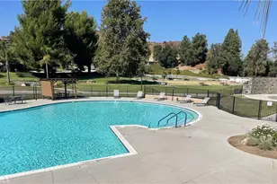 19368 Ave Of The Oaks, Newhall, CA 91321 - Photo 28