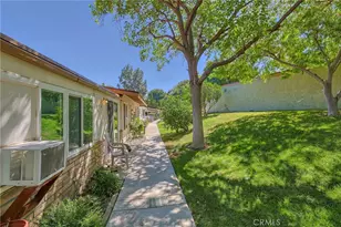 19368 Ave Of The Oaks, Newhall, CA 91321 - Photo 26