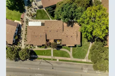 19368 Avenue Of The Oaks, Newhall, CA 91321 - Photo 30