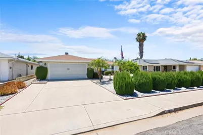 781 Somerset Court, Hemet, CA 92545 - Photo 2