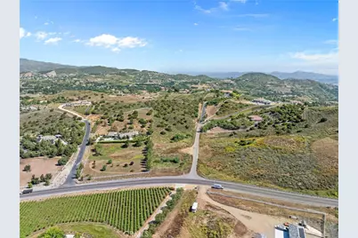 1 Avenida La Cresta, Murrieta, CA 92563 - Photo 6