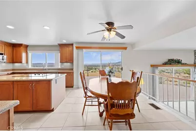 27990 Vista Del Valle, Hemet, CA 92544 - Photo 6