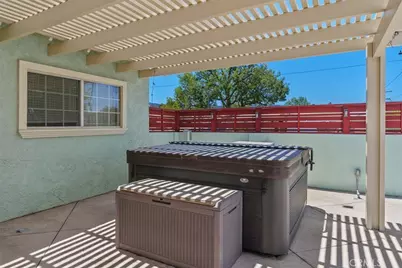 315 E Monterey, Corona, CA 92879 - Photo 38