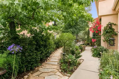 37849 Bear View Circle, Murrieta, CA 92562 - Photo 10