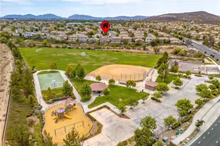 31880 Serrento, Murrieta, CA 92563 - Photo 52