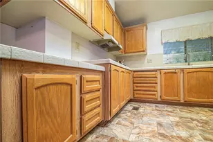 150 San Carlos Dr, Hemet, CA 92543 - Photo 14
