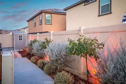 28297 Dusky Willow, Nuevo, CA 92567 - Photo 30