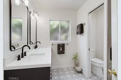 234 H, Coronado, CA 92118 - Photo 32