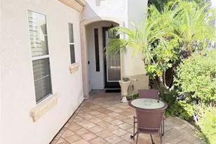 31281 Canterbury Ct, Temecula, CA 92591 - Photo 4