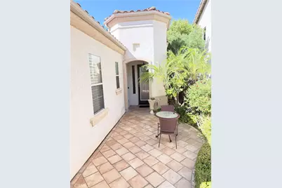 31281 Canterbury Court, Temecula, CA 92591 - Photo 4