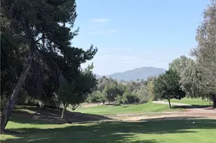 31281 Canterbury Ct, Temecula, CA 92591 - Photo 18