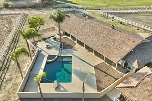 35325 De Portola Rd, Temecula, CA 92592 - Photo 16