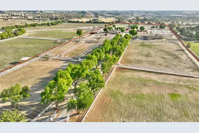 35325 De Portola Road, Temecula, CA 92592 - Photo 4
