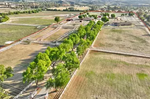 35325 De Portola Rd, Temecula, CA 92592 - Photo 4