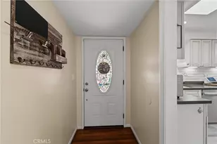 1583 W Cerritos, Anaheim, CA 92802 - Photo 6