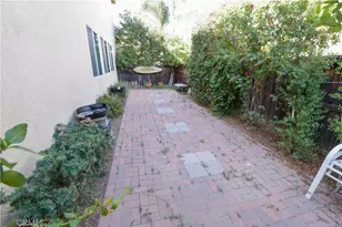 23281 Highland Oaks Ct, Wildomar, CA 92595 - Photo 36