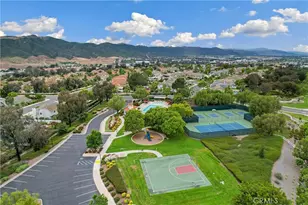 29907 Longvale Ct, Temecula, CA 92592 - Photo 32