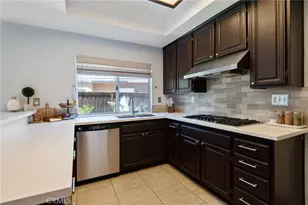 29907 Longvale Ct, Temecula, CA 92592 - Photo 12