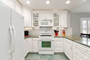 40740 Corte Albara, Murrieta, CA 92562 - Photo 12