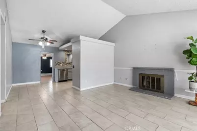 5311 Katrina, Palmdale, CA 93552 - Photo 2