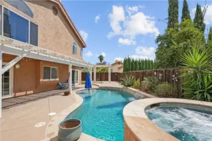 25125 Corte Anacapa, Murrieta, CA 92563 - Photo 2