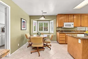 40482 Calle Lampara, Murrieta, CA 92562 - Photo 18