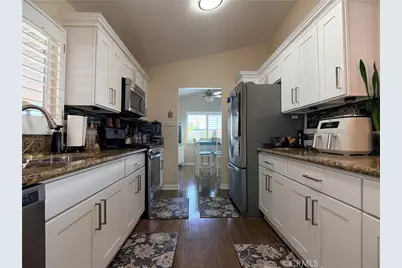 38132 Via Del Largo, Murrieta, CA 92563 - Photo 32