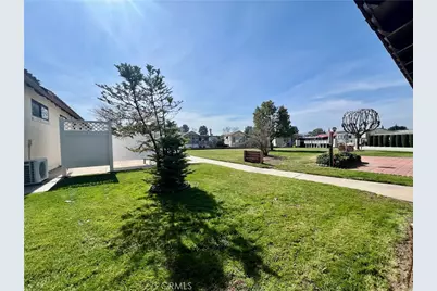 827 Deerwood Drive, San Jacinto, CA 92583 - Photo 34