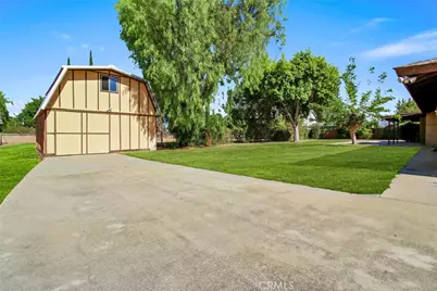 27307 Hemet, Hemet, CA 92544 - Photo 18