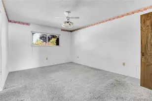 27307 Hemet, Hemet, CA 92544 - Photo 14