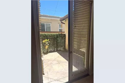 30038 Couples, Murrieta, CA 92563 - Photo 12