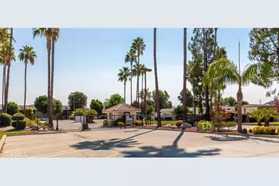 1295 S Cawston Avenue, Hemet, CA 92545 - Photo 4