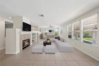 1696 Tamarron, Corona, CA 92883 - Photo 18
