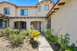 1696 Tamarron, Corona, CA 92883 - Photo 4