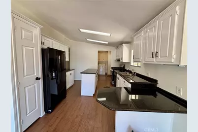 38524 Calle De La Siesta, Murrieta, CA 92563 - Photo 6