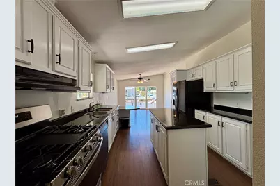 38524 Calle De La Siesta, Murrieta, CA 92563 - Photo 4