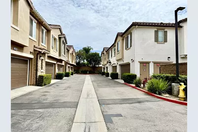 6397 Marbella, Eastvale, CA 91752 - Photo 4