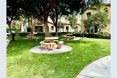 6397 Marbella, Eastvale, CA 91752 - Photo 36