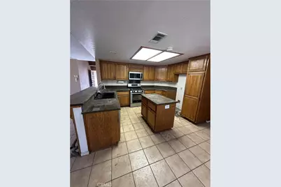 26985 Emerett Lane, Perris, CA 92571 - Photo 12