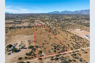 0 Muscatel Rd, Phelan, CA 92371 - Photo 2