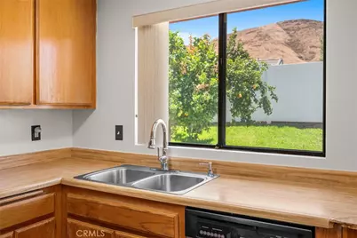 1539 Teton, San Bernardino, CA 92407 - Photo 12
