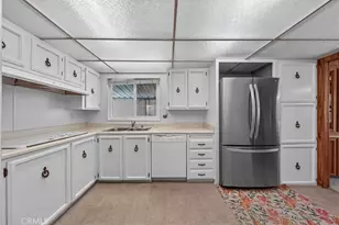 28610 Via Arboleda, Murrieta, CA 92563 - Photo 12