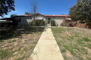30562 Triple Crown, Homeland, CA 92548 - Photo 2