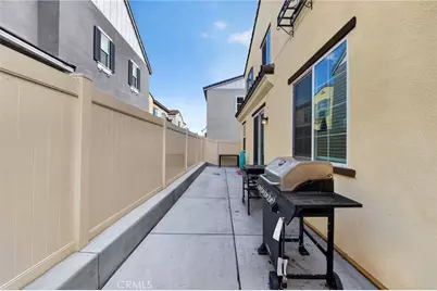 26594 Bonneau, Menifee, CA 92585 - Photo 36