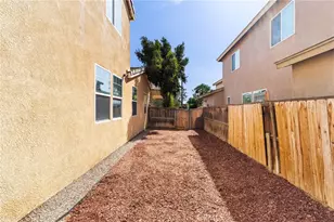 3938 Barbury Palms, Perris, CA 92571 - Photo 32